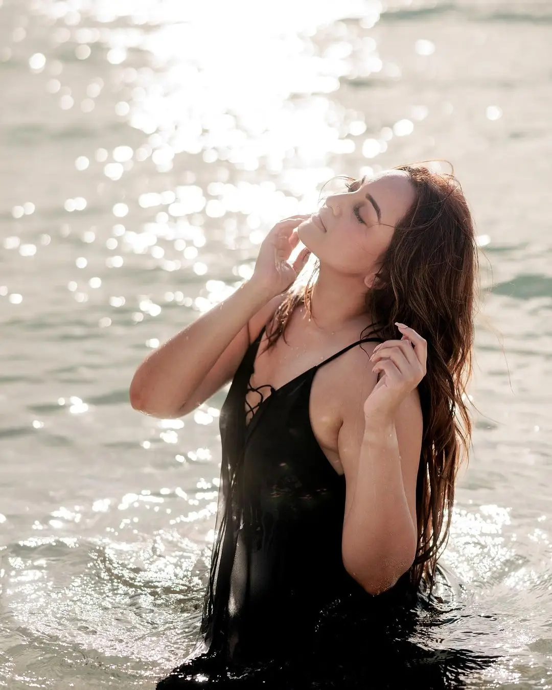 Mumbai Actress Sonakshi Sinha Photos in Beach